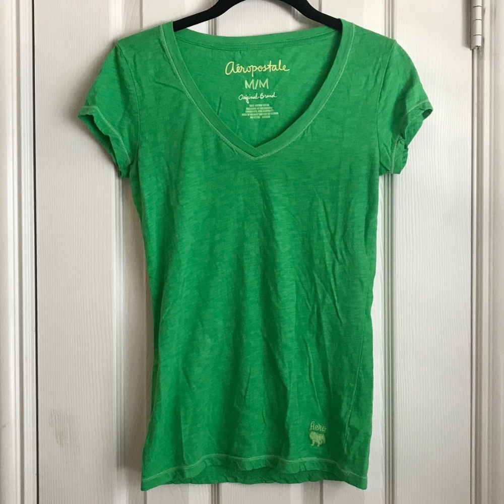 NWOT Aeropostale Green V-Neck Tee Basic Top - Picture 2 of 5